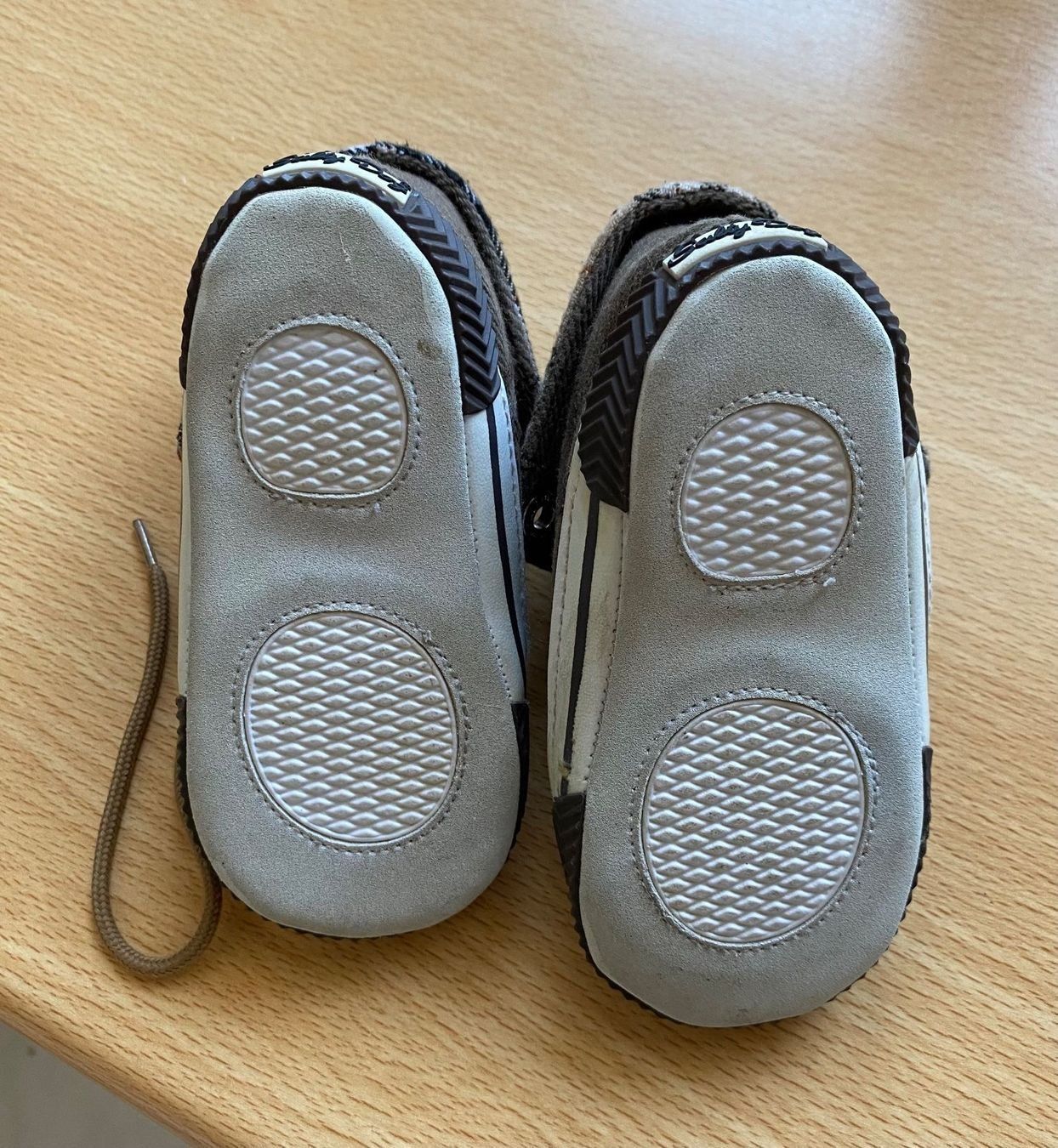 Scarpe per ragazzi: Baby Schuhe GR 20 – Usato da Langnau am Albis venduto da Judithsebi 5