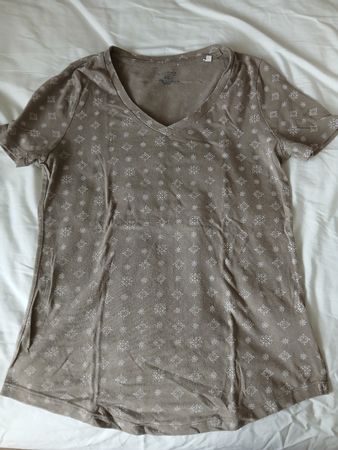 Sonoma Lifestyle XS V-Neck T-Shirt - Beige Print Top
