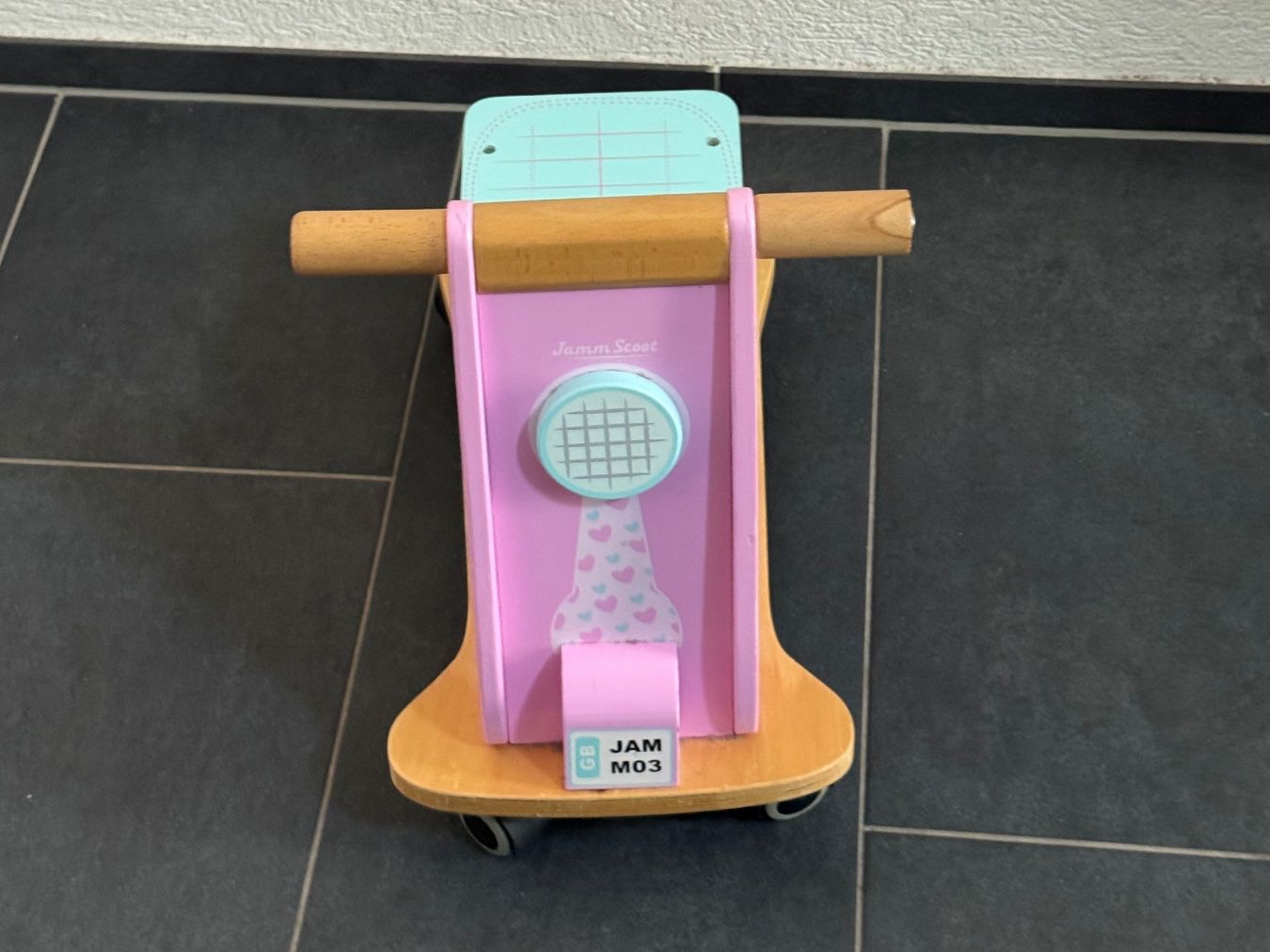 Vespa Véhicules pour enfants: Kinder Holz Roll-Vespa – D'occasion à Erlinsbach par gossip77 1
