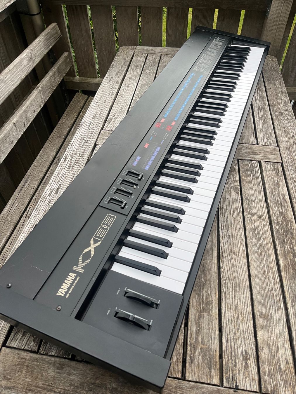 Yamaha Strumenti musicali: YAMAHA KX-88 Master Keyboard – Usato da Wiesenberg venduto da swissantik