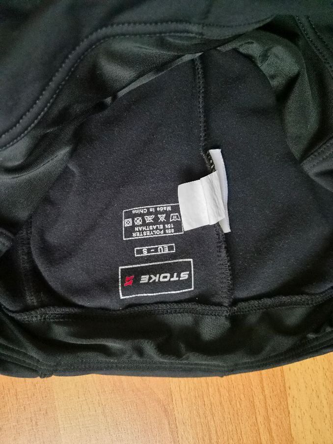 Stoke Pantaloni: Damen Velohose – Usato da Ziegelbrücke venduto da Mysecret 1