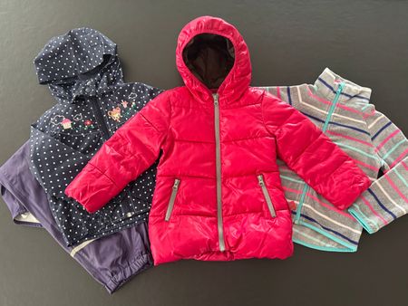 Mädchen Kleiderpaket Jacken + Regenhose Gr. 98/104