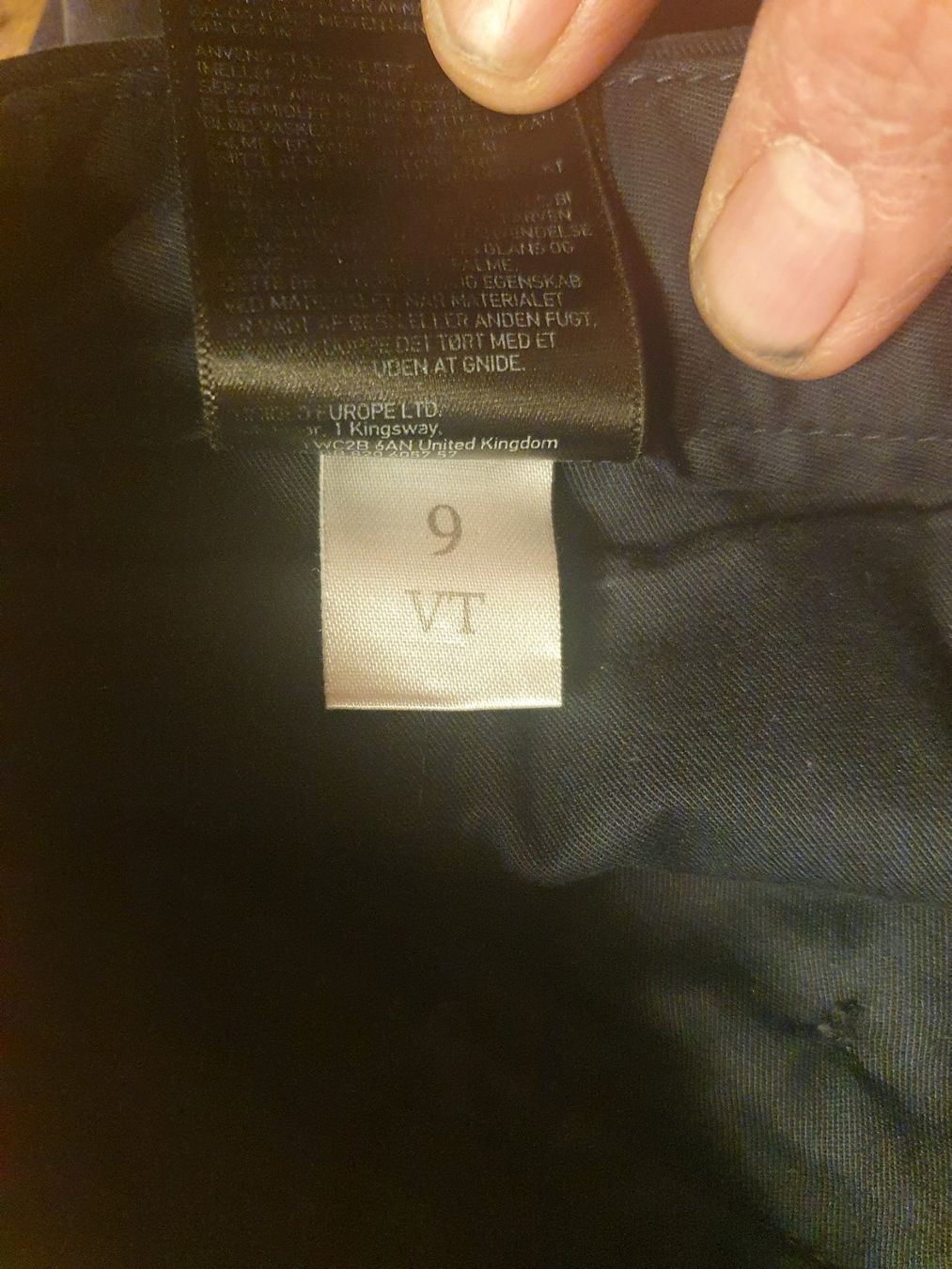 Hosen: H & M Jeans blau Grösse 48 – Gebraucht aus Zürich von loosebone 2