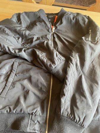 Bomberjacke SMOG schwarz Grösse M guter Zustand