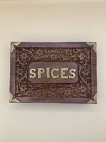 Boîte à épices vintage en bois sculpté, 6 compart
