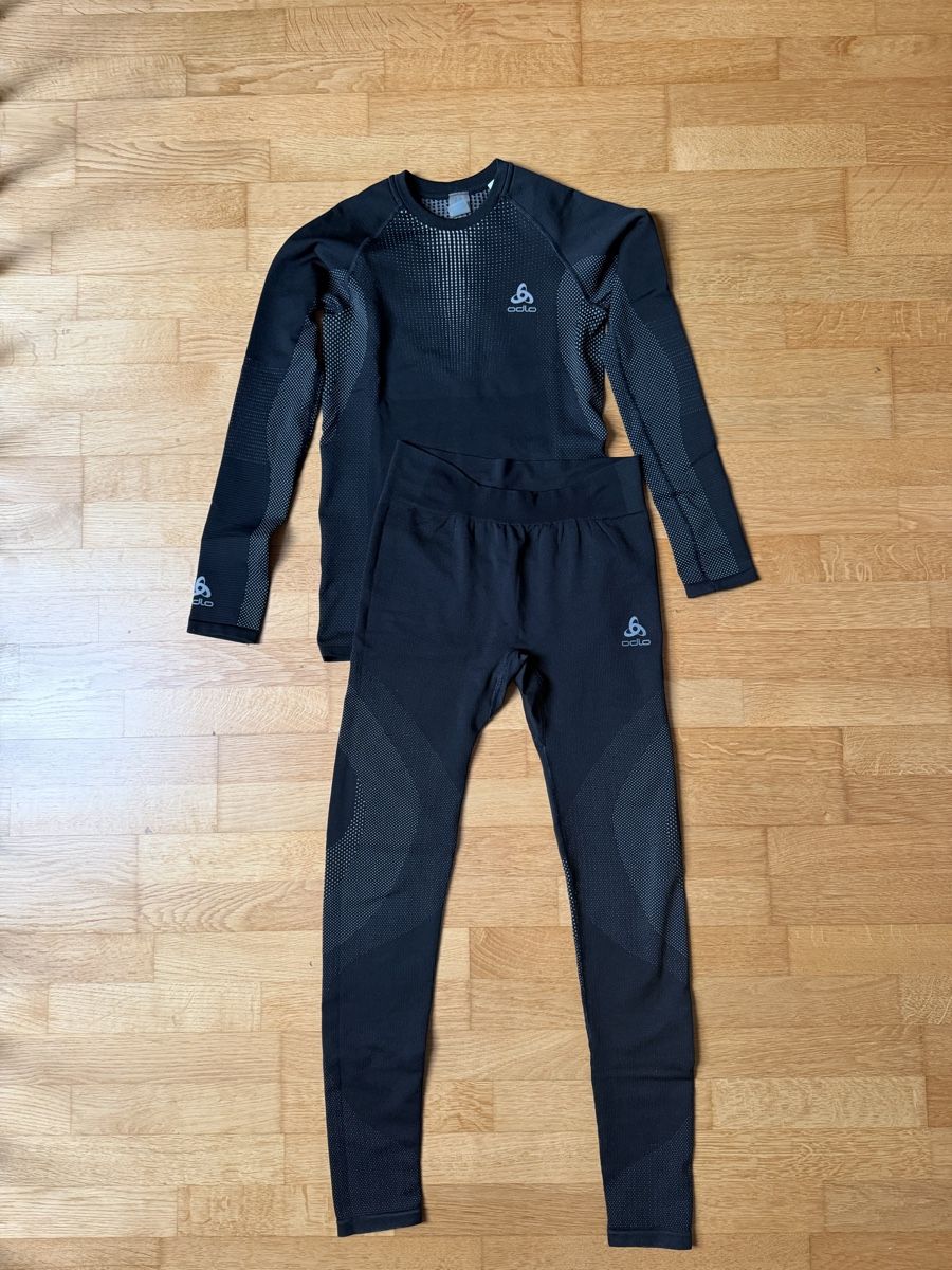 Odlo Autres dessous: Odlo Performance Funktionswäsche-Set – D'occasion à Thun par mir_8tjd