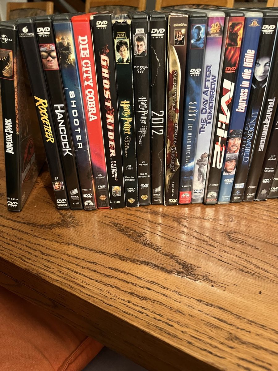 Alle DVDs: Diverse Filme – Gebraucht aus Arni AG von Erfolgreich 1