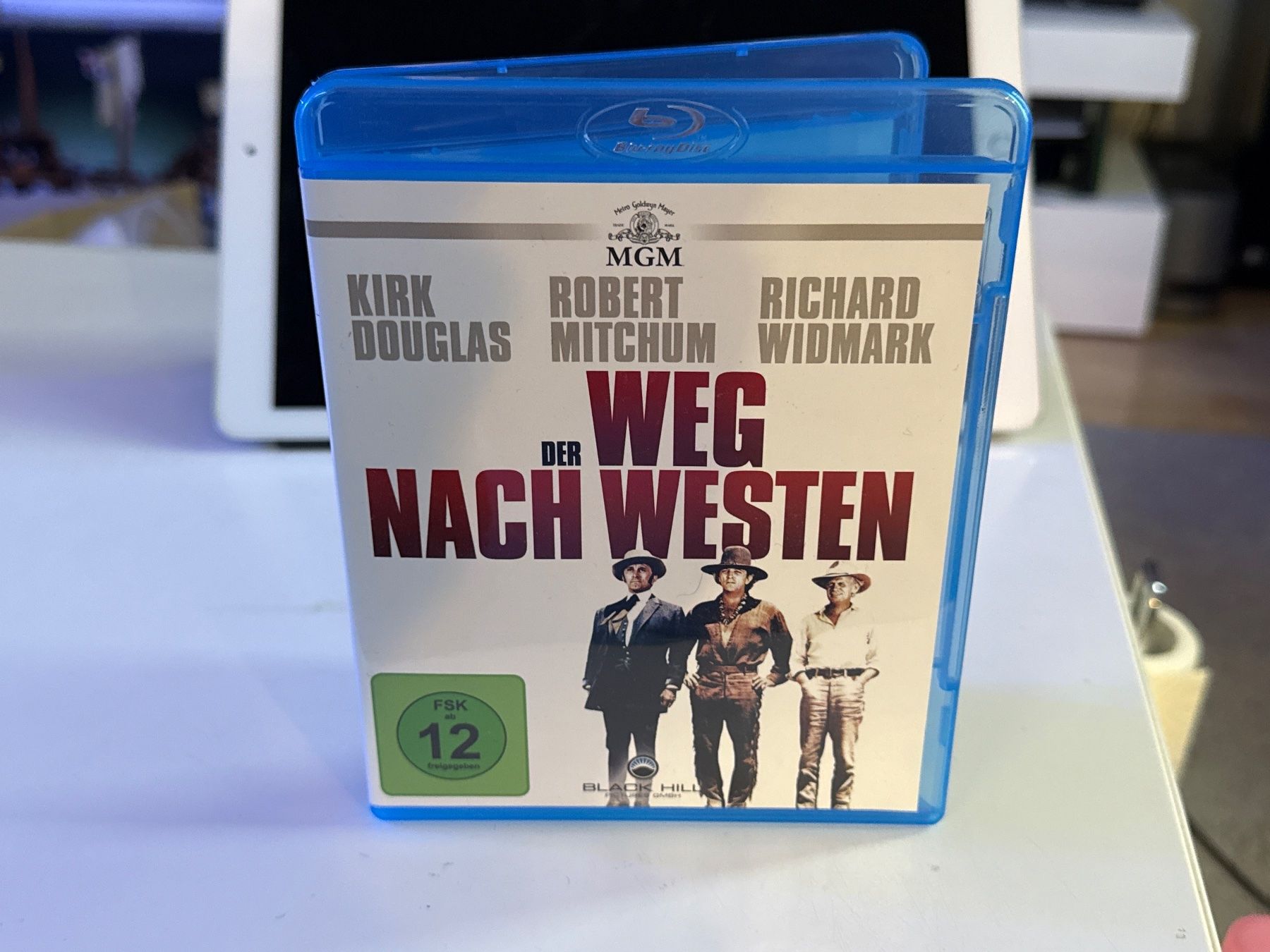 Tutti i DVDs: Der Weg nach Westen  Blu-ray – Nuovo (secondo la descrizione) da Allschwil venduto da meeresperle