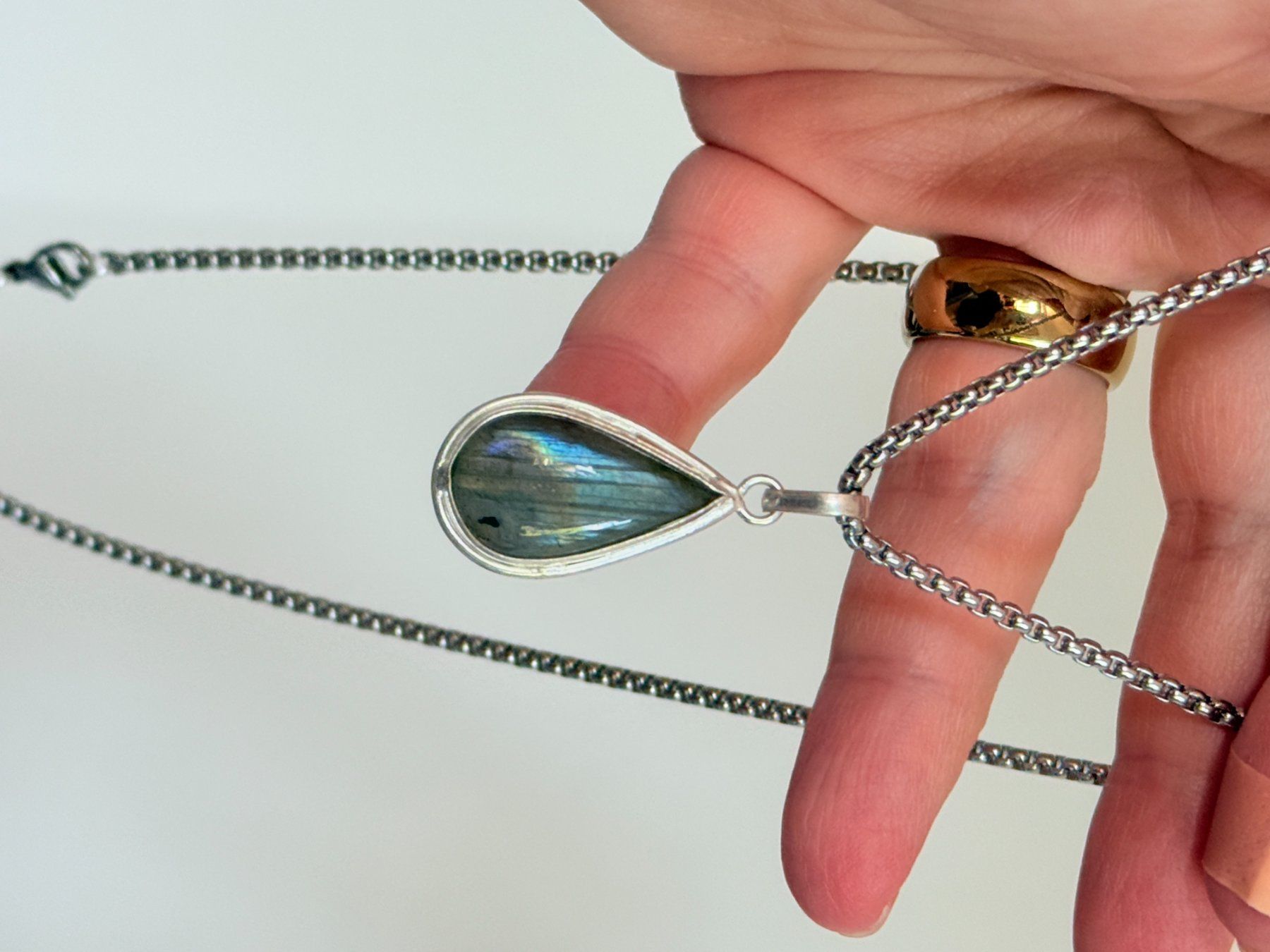 Catenine: Collier avec pendentif larme en labradorite – Nuovo e nell'imballaggio originale da Genève venduto da AWWA 4