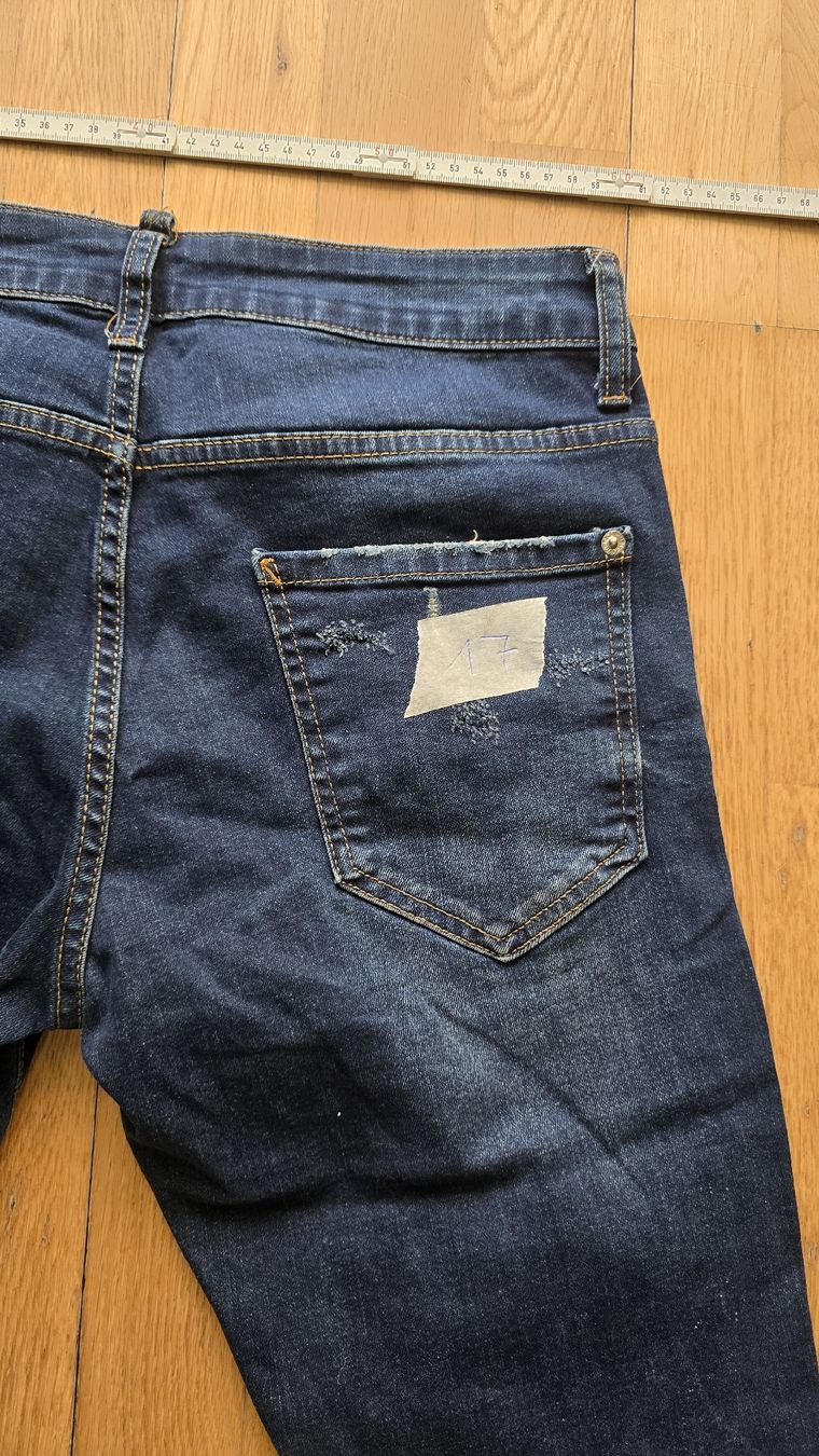 Dsquared2 Jeans: Dsquared2 Jeans, Grösse 48 – D'occasion à Emmenbrücke par meu_2j8p 5