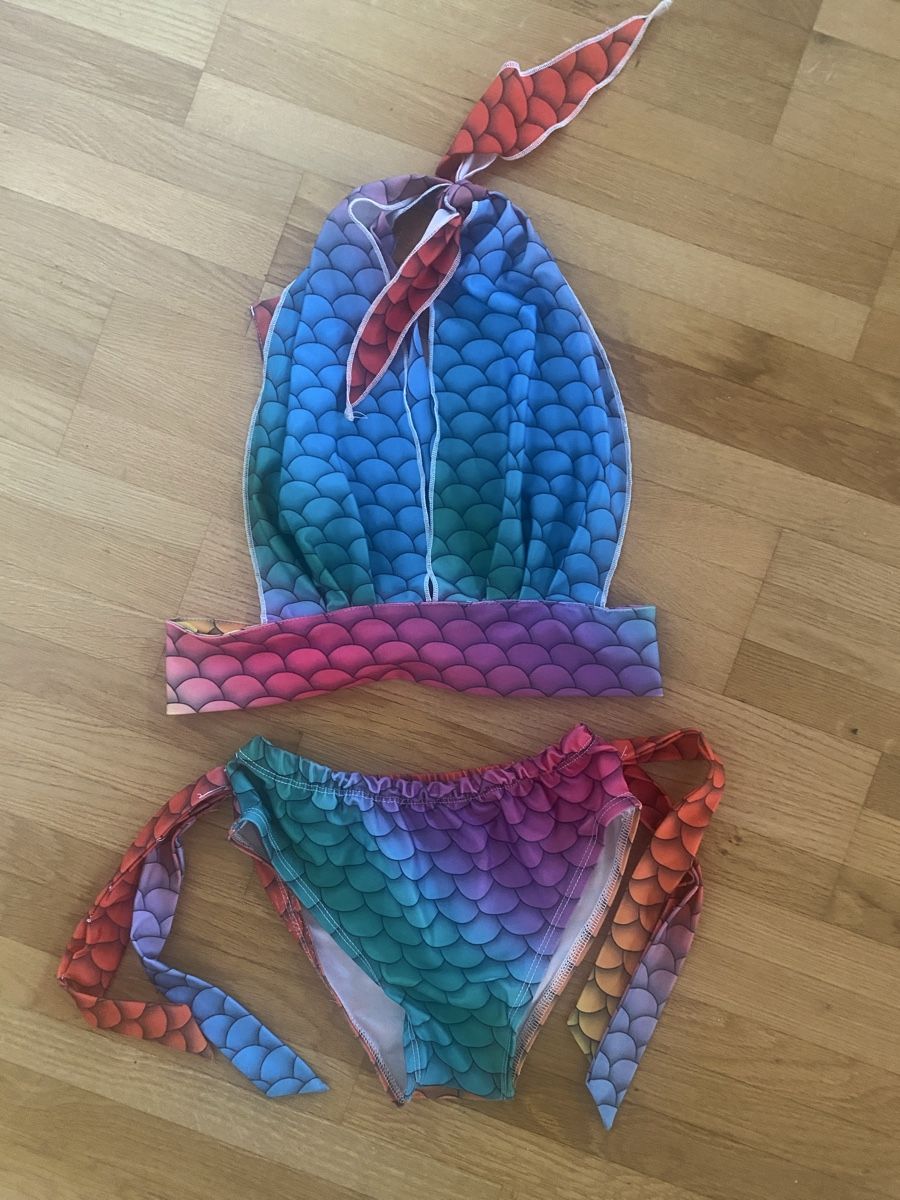 Badekleider & Bikinis: Meerjungfrauenflosse  – Gebraucht aus Meggen von mavmav 2
