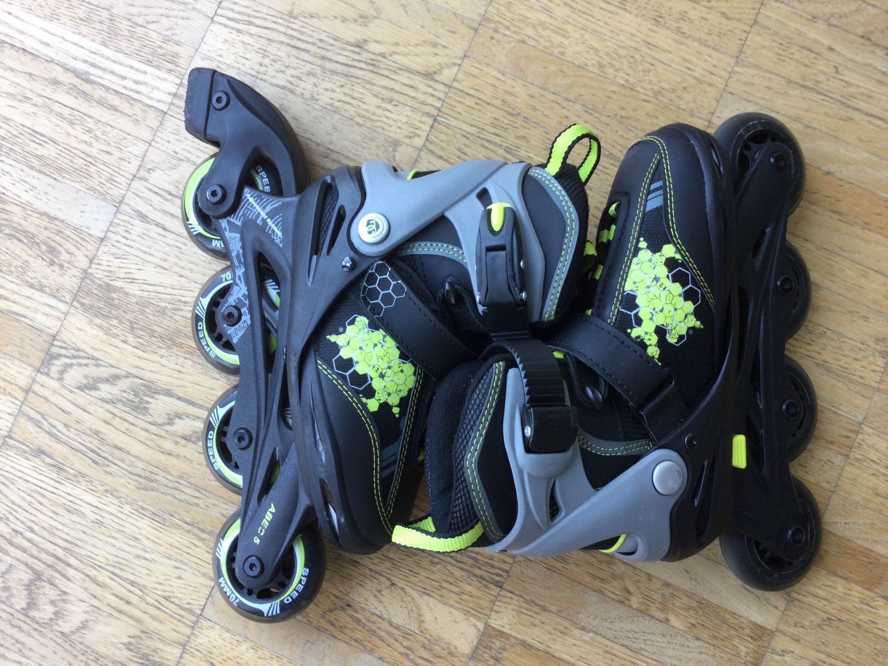 Inline-Skating & Rollschuhe: Kinder Inline Skates Gr. 29-33 – Gebraucht aus Zürich von  1
