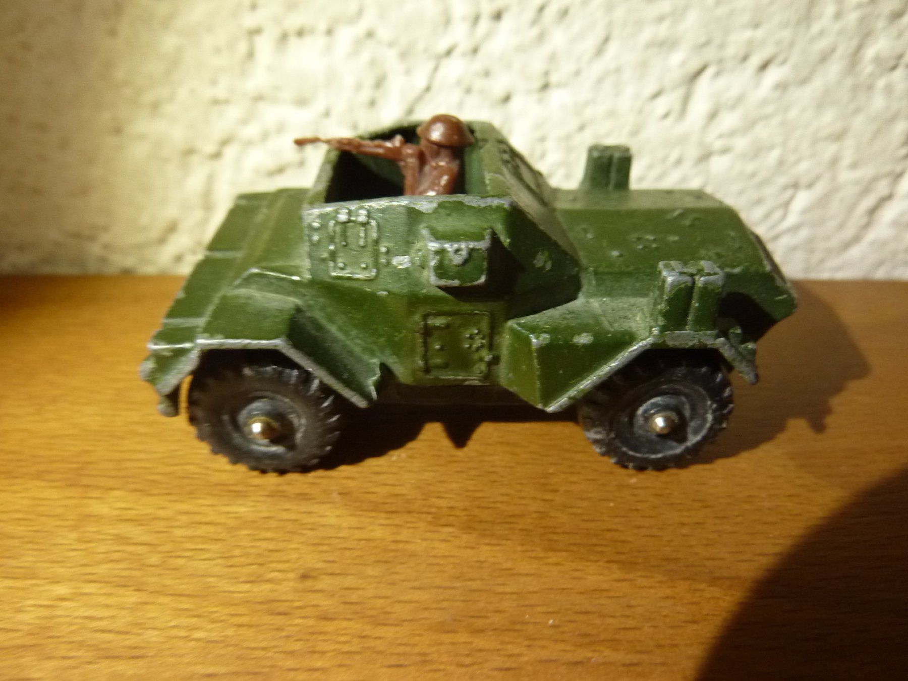 Corgi Toys Modellautos: Corgi Juniors Daimler Scout Car Gt Britain – Gebraucht aus Hochfelden von swissice 4