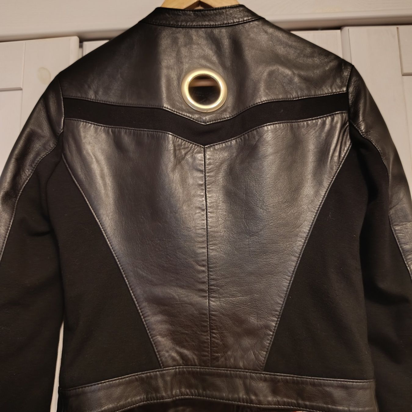 Versace Giacche: Versace Damen Lederjacket S – Usato da Thalwil venduto da ralucoantza 2