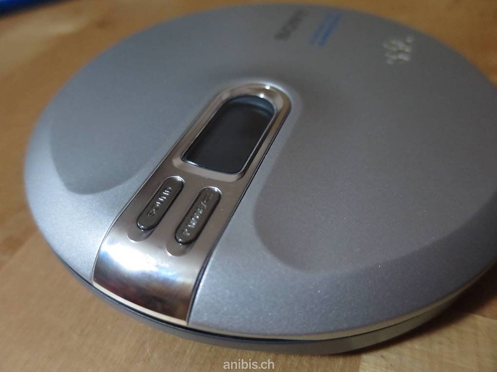 Sony Lettore multimediale portatile: Sony D-EJ760 Silver CD Walkman – Usato da Zürich venduto da 1.Simon 4
