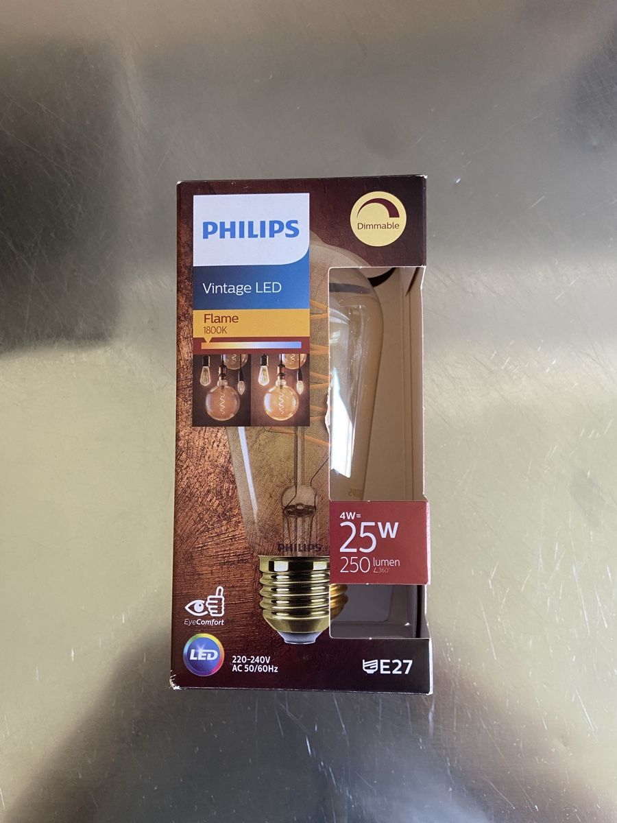 Philips Lampade: Glühbirne Vintage LED E27 – Nuovo e nell'imballaggio originale da Olten venduto da huge.penguin