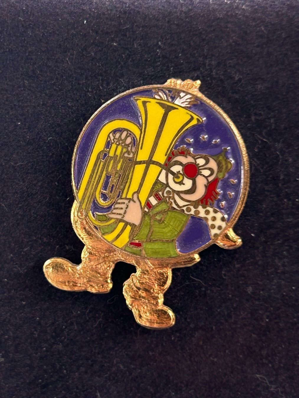 Plaketten & Abzeichen: Edel Pin's – Gebraucht aus Rickenbach Sulz von Wyatt 4