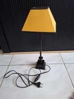 Schöne Tischlampe in gelb-schwarz, top Zustand