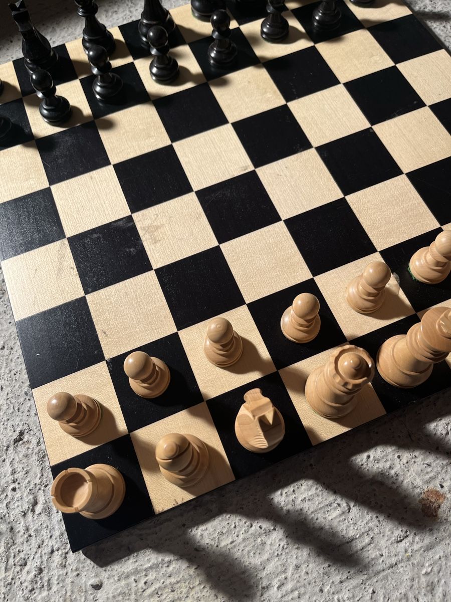 Giochi: schönes holzschachbtett – Usato da Zürich venduto da livingstyle