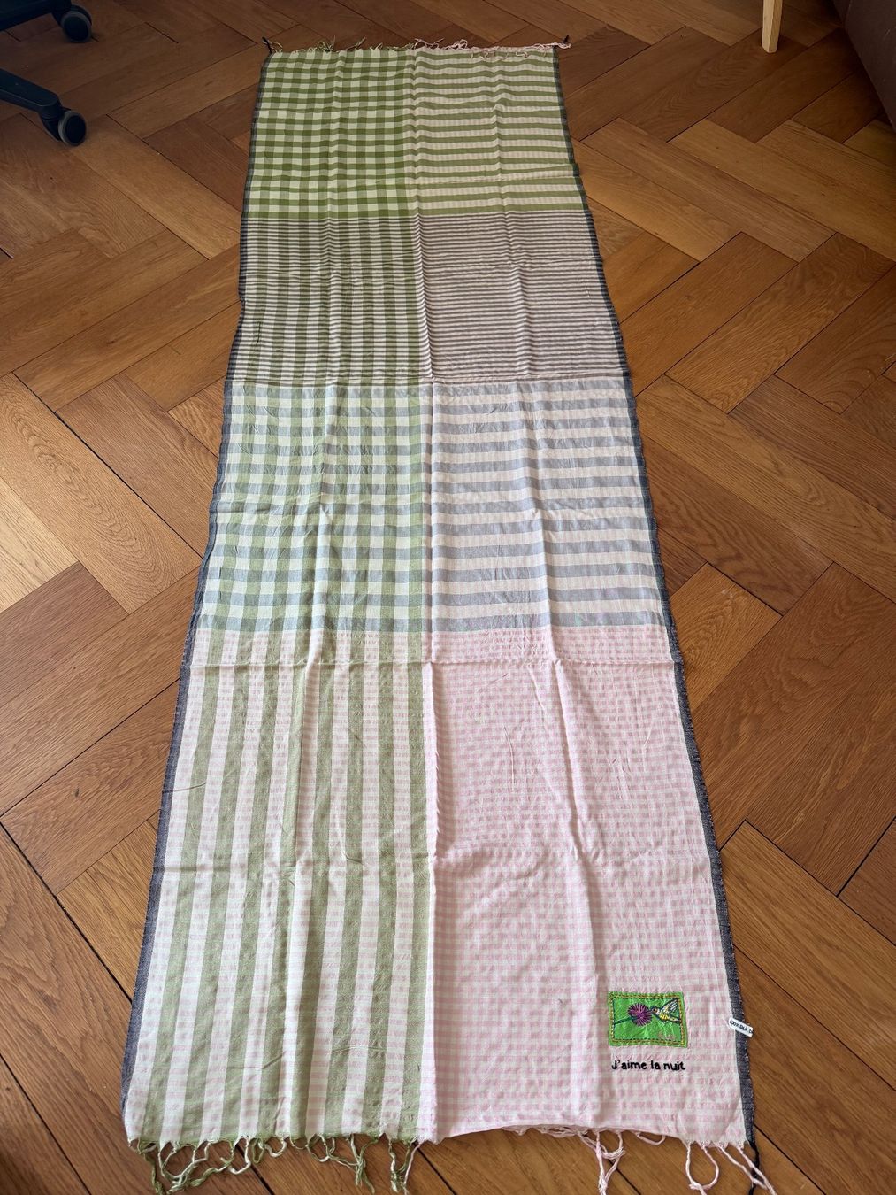 Ensoie Foulard & Sciarpe: En Soie Seidenschal 100 % Seide – Usato da Zürich venduto da chi_9dfb 5