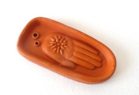 Candele: Räucherstäbchenhalter - Healing Hand tonfarben – Nuovo e nell'imballaggio originale da Mauren venduto da Yeelen 2