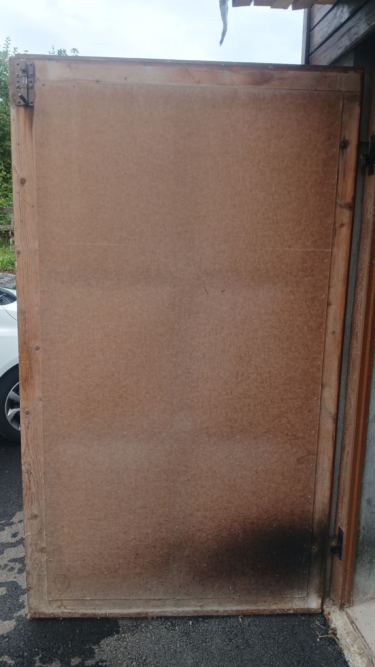 Porte: Garagentor Holz – Usato da Wattwil venduto da Flugplatzmuser9630 2