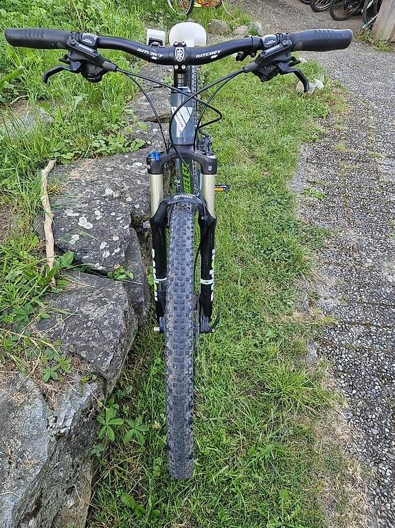 Biciclette: VTT en très bon état  – Usato da Massongex venduto da jen_g7yn 1