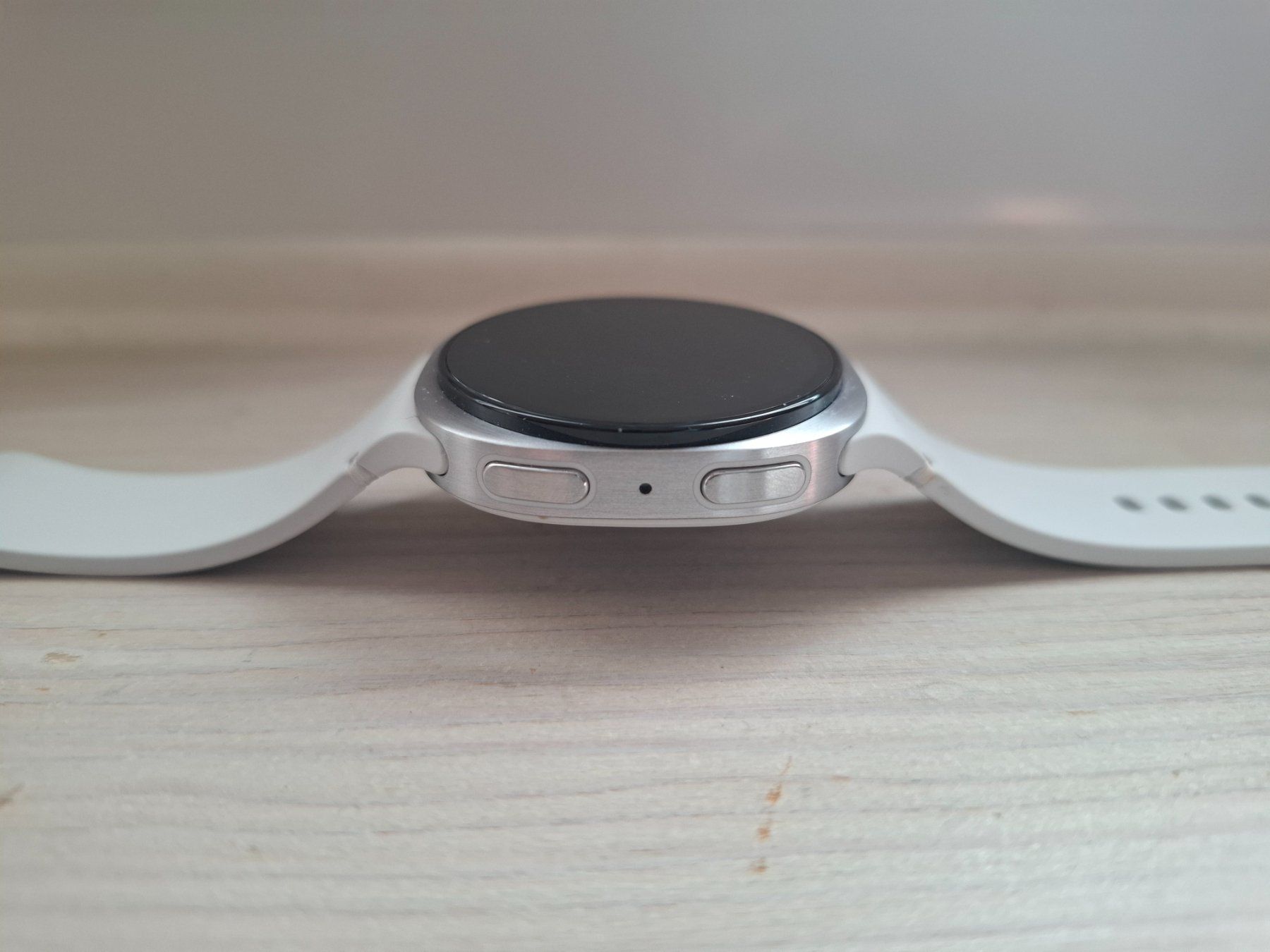 Samsung Smartwatch: Samsung smart watch 8 – Usato da Bassersdorf venduto da sil_5zkr 1