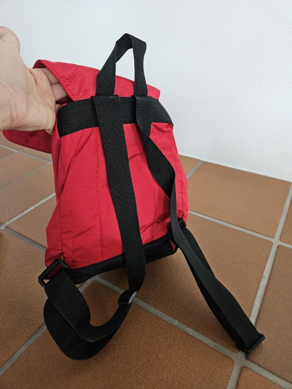 Zaini: US Polo Rucksack rot/schwarz, Retro Look – Usato da Eschenbach SG venduto da MarThu 4