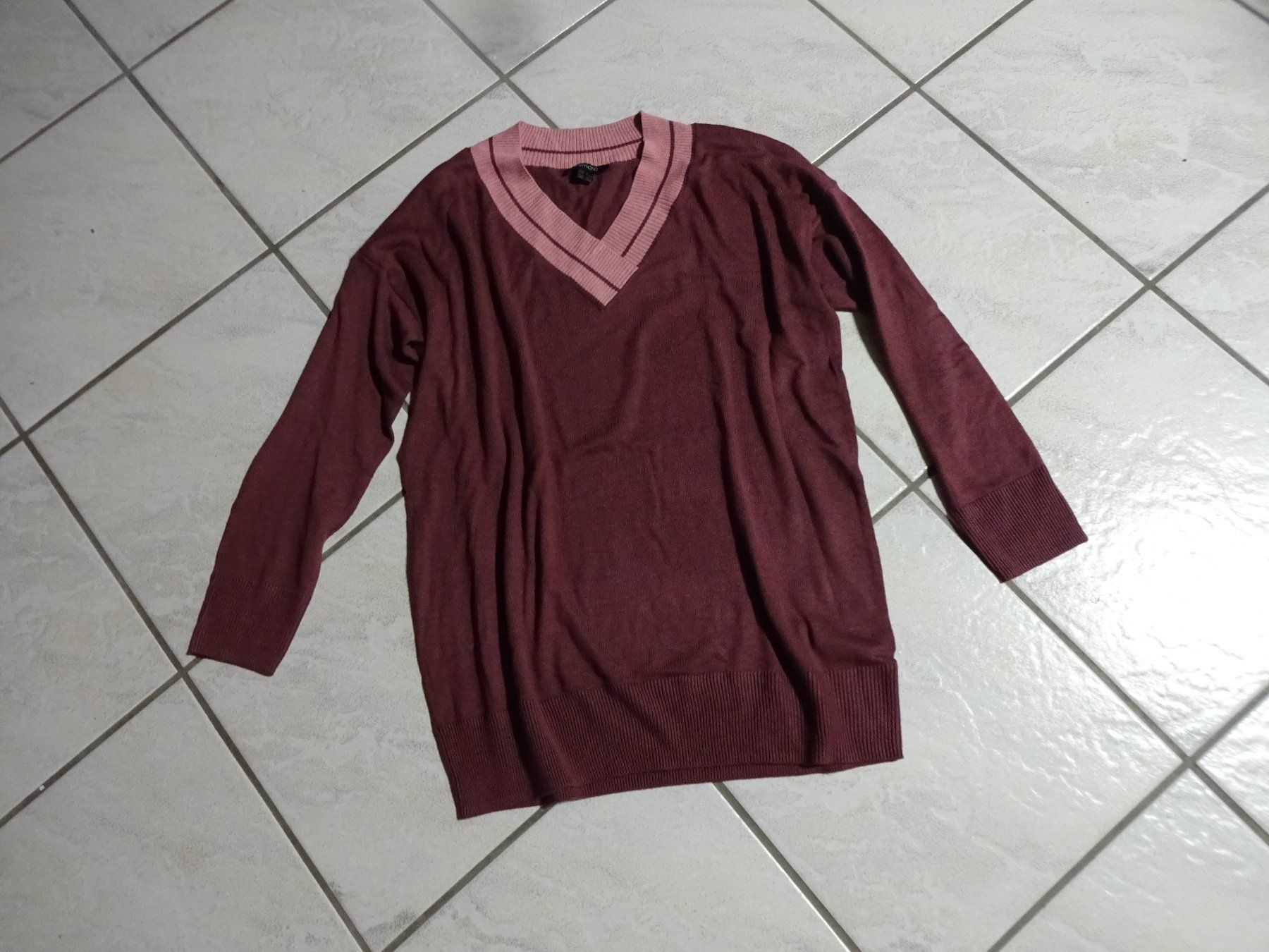 Pulls & Sweat-shirts: Schöner Long-Pullover/Esmara – Neuf (Voir description) à Rothrist par Mistery1