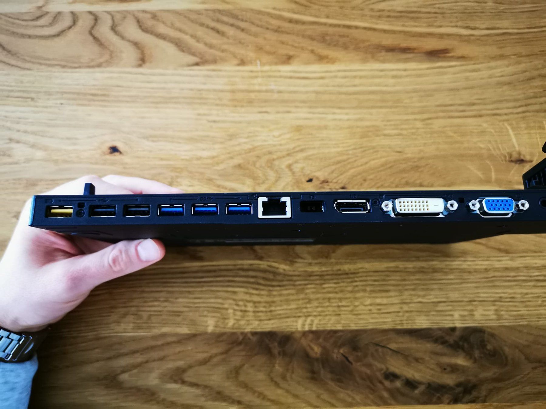 Lenovo Dockingstation: LENOVO ThinkPad Pro Dock 40A1 inkl. Netzteil – Gebraucht aus Adligenswil von sasa_be 4