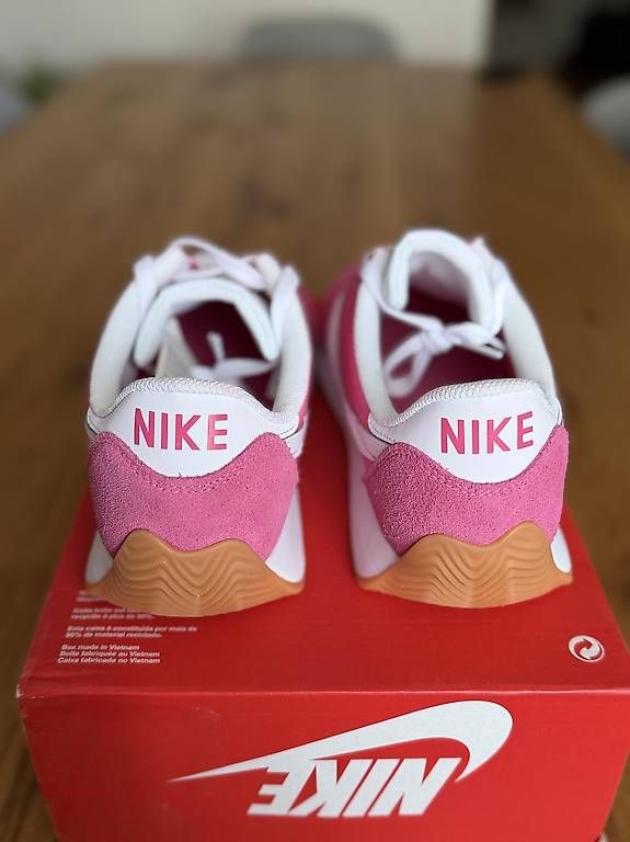 Schuhe für Mädchen: Nike Pacific / Pink / Sneaker / Neu – Gebraucht aus Uttwil von gol_85mj 2