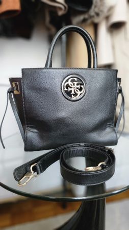 Guess Tasche