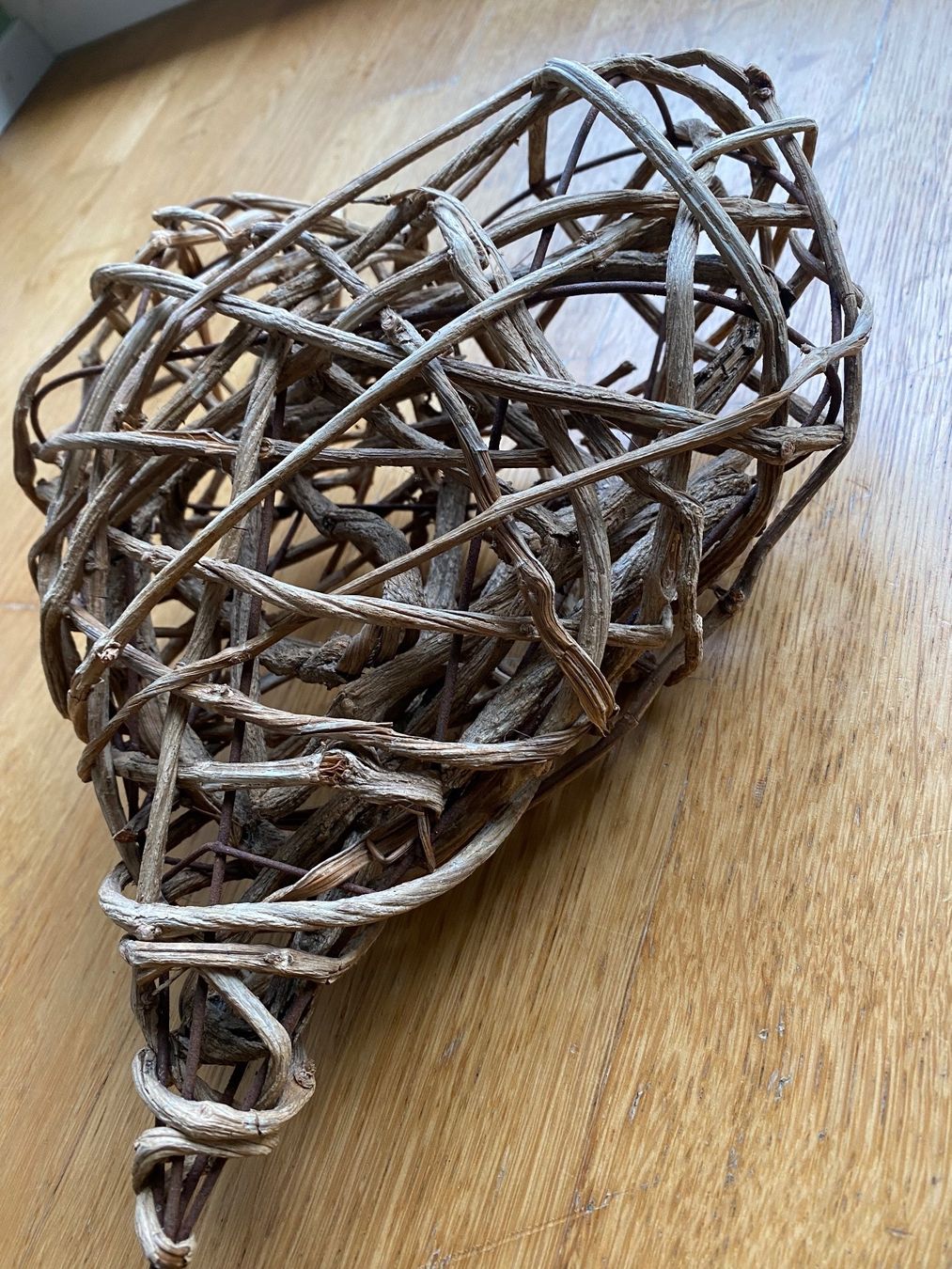 Tutte le decorazioni: Herz aus Holzgeflecht – Usato da Lachen SZ venduto da JLO-Creations 2