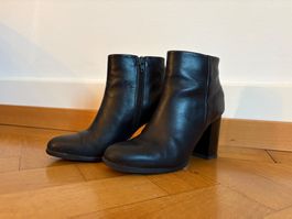Leather Black Ankle Boots with Comfortable Heel - size 37