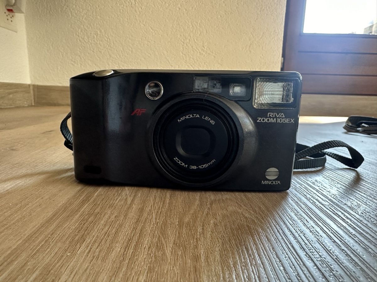 Minolta Appareil photo: Minolta RIVA ZOOM 105EX – D'occasion à Azmoos par ARMANDO2002