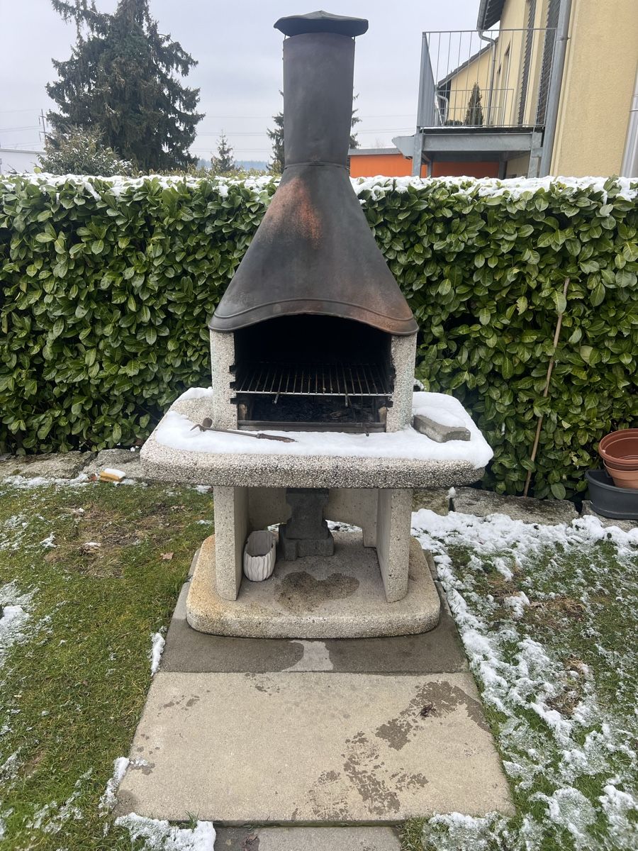 Camini: Granitgrill im guten Zustand – Usato da Brüttisellen venduto da AllesMoegliche24