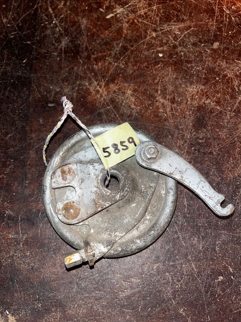 Sachs Parti ricambio per ciclomotori: Sachs Mofa Bremsankerplatte – Usato da Fahrni b. Thun venduto da berger_tuning34