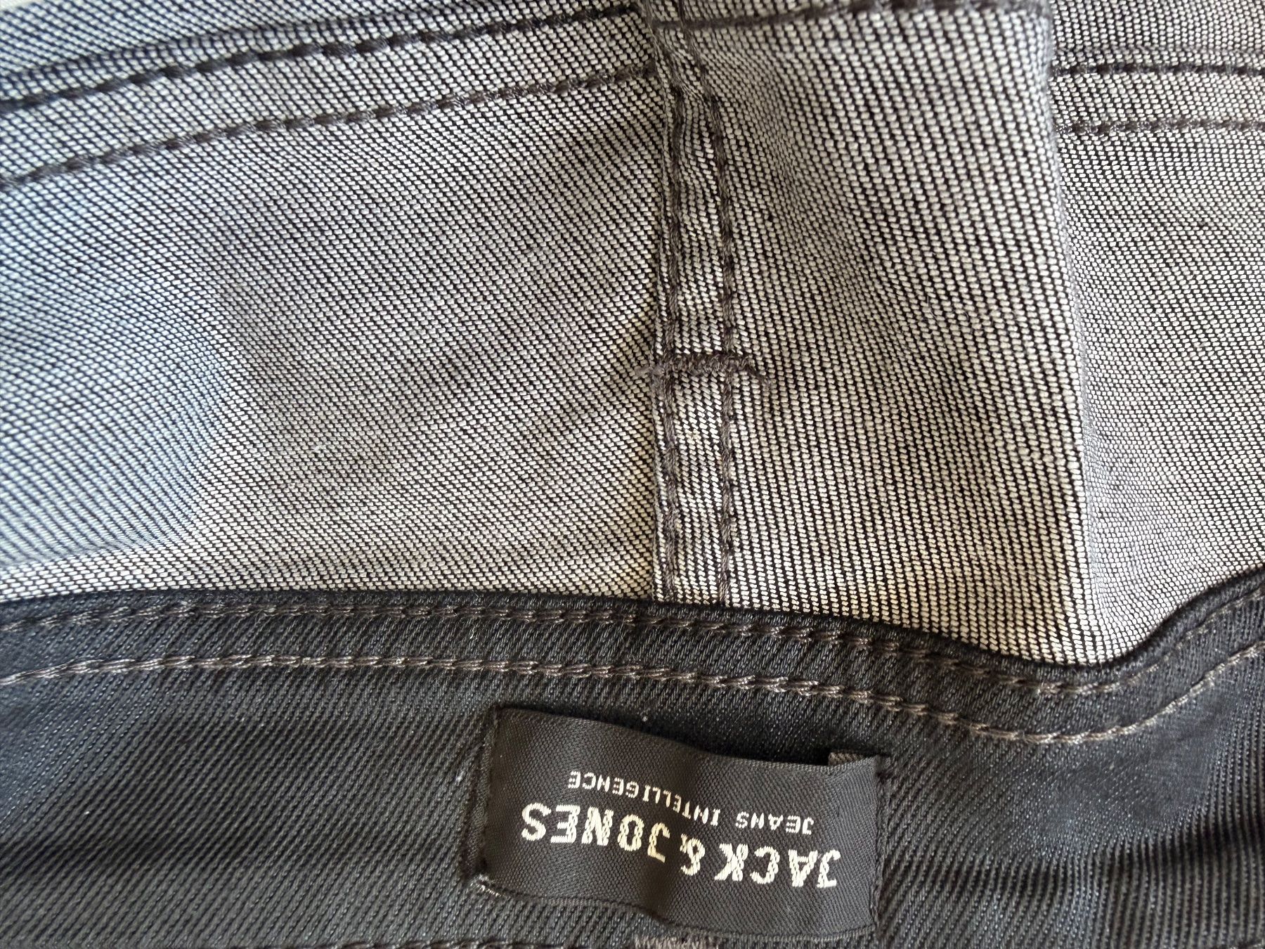 Jack & Jones Jeans: Jack & Jones Hosen – Usato da Nussbaumen AG venduto da DaveLeo 2