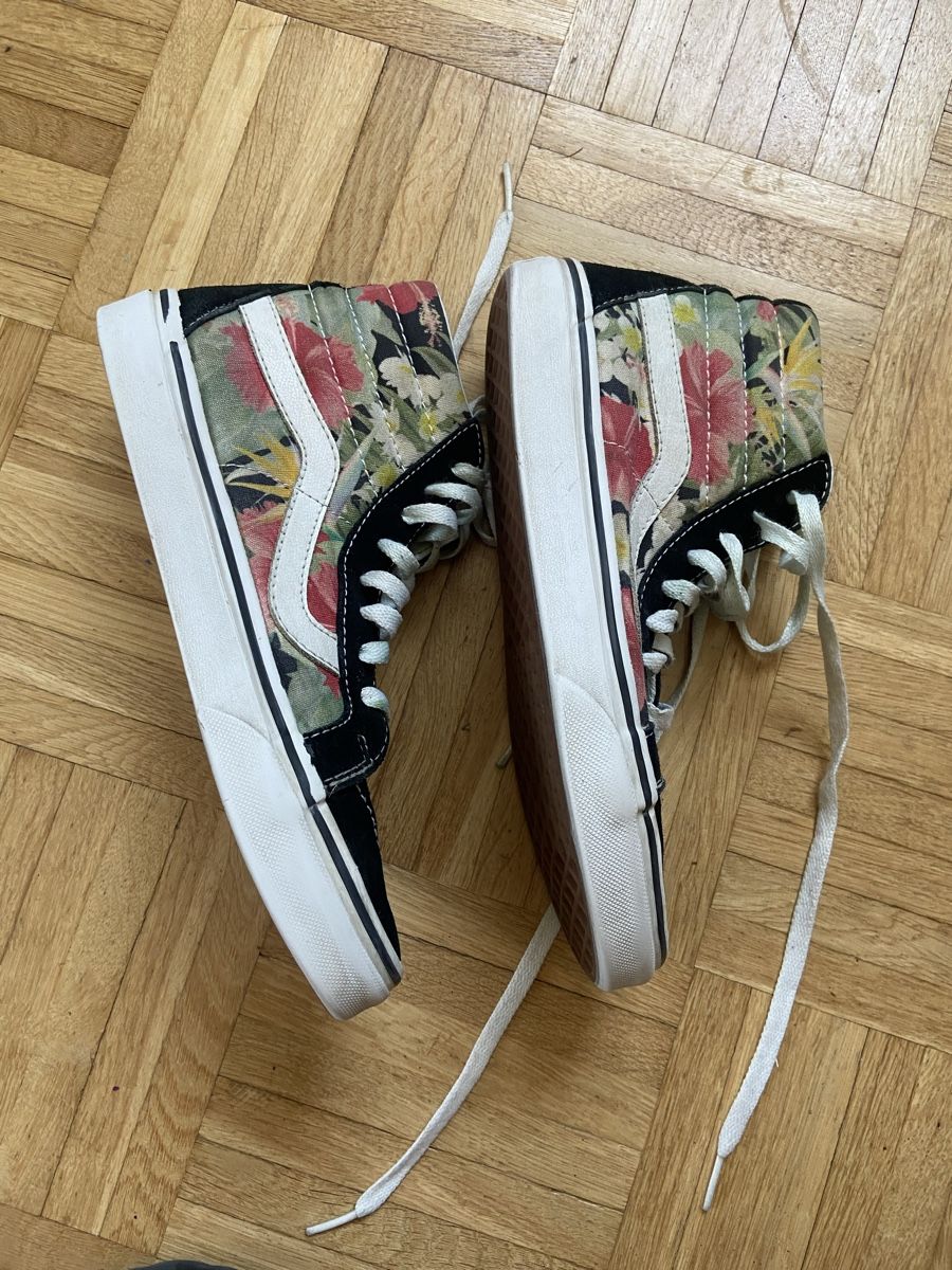 Vans Damenschuhe: VansSneaker, Blumenmuster, Grösse 38 – Gebraucht aus Bern von rah_fpy5 3