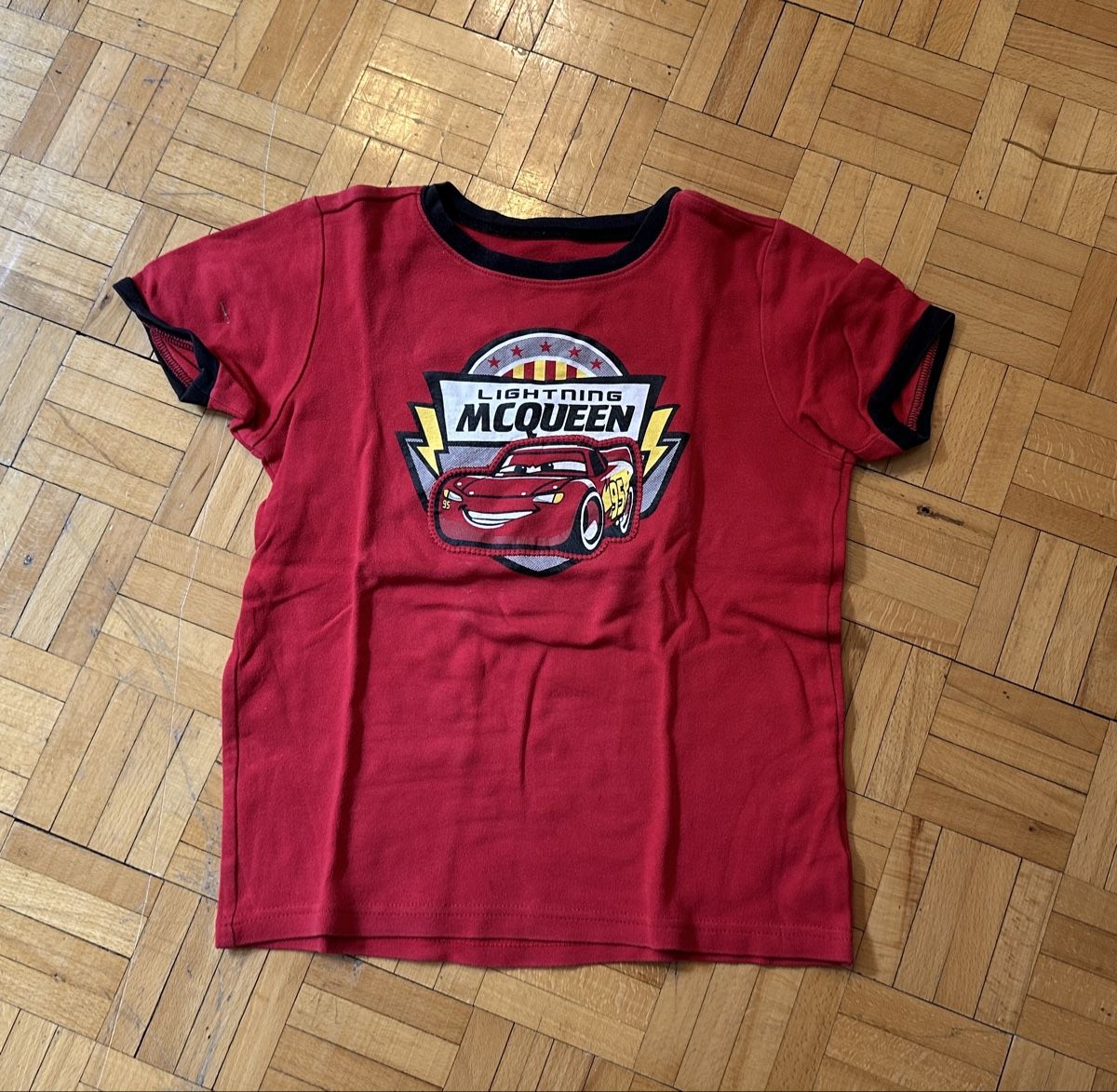Camicie, T-shirt & Polo: Lightning McQueen T-Shirt 116 – Usato da Zürich venduto da Paleardi