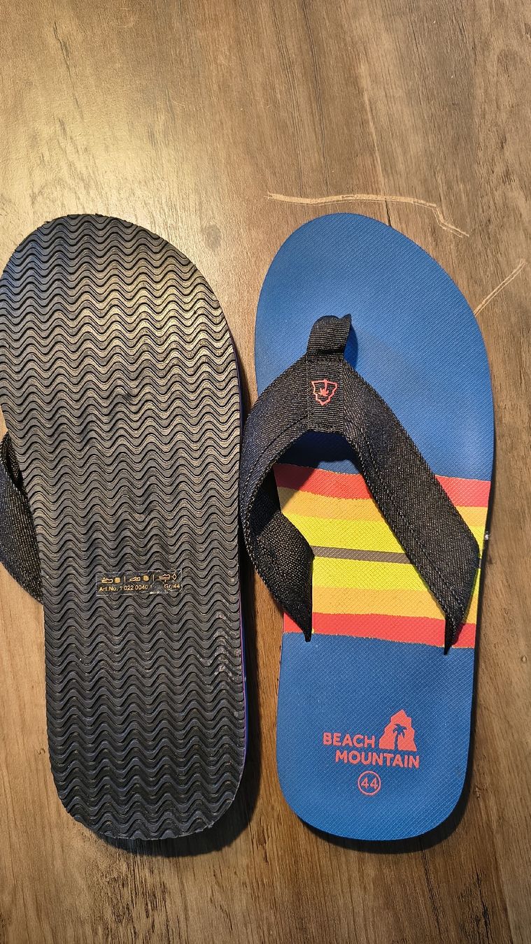 Herrenschuhe: Flipflops Grösse 44 neu – Neu (gemäss Beschreibung) aus Langenthal von Chrixi77