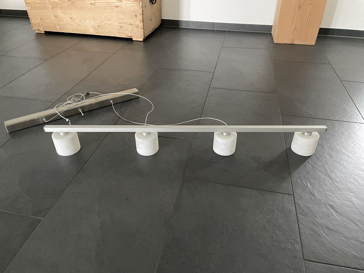 Lustres & lampes de plafonds: Hängelampe – D'occasion à Balgach par sei_s6d7