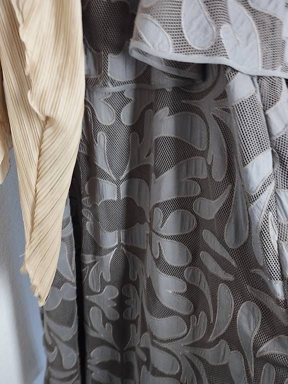 Vestiti: Wundervolles langes Kleid neu – Usato da Rümlang venduto da votayouf 1