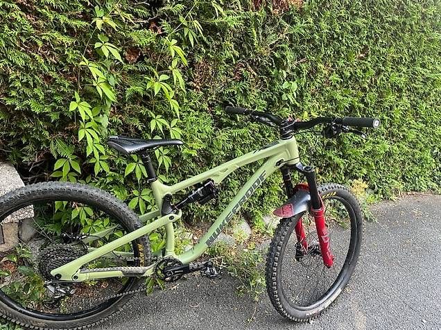 Velos: Nukeproof Reactor 275 – Gebraucht aus Martigny von Florou95 3