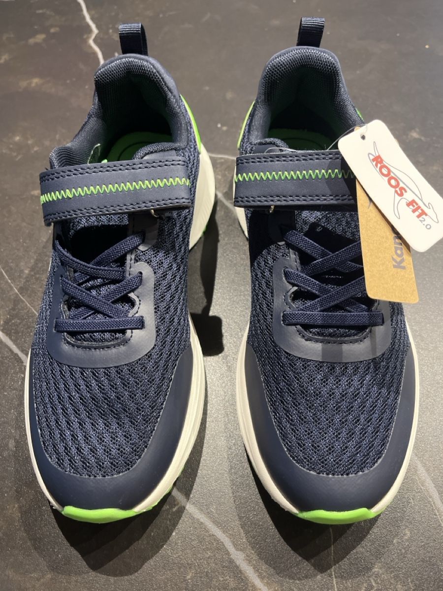 Scarpe per ragazzi: Turnschuhe Kinder Grösse 37 – Nuovo (secondo la descrizione) da Urtenen-Schönbühl venduto da marcelwy 1