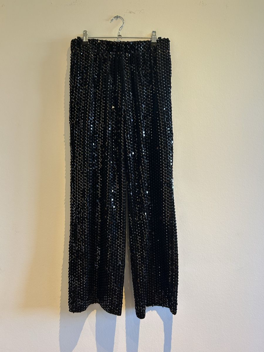 Maje Pantaloni: Maje Glitzerhose – Nuovo (secondo la descrizione) da Aeugst am Albis venduto da schatzkistee