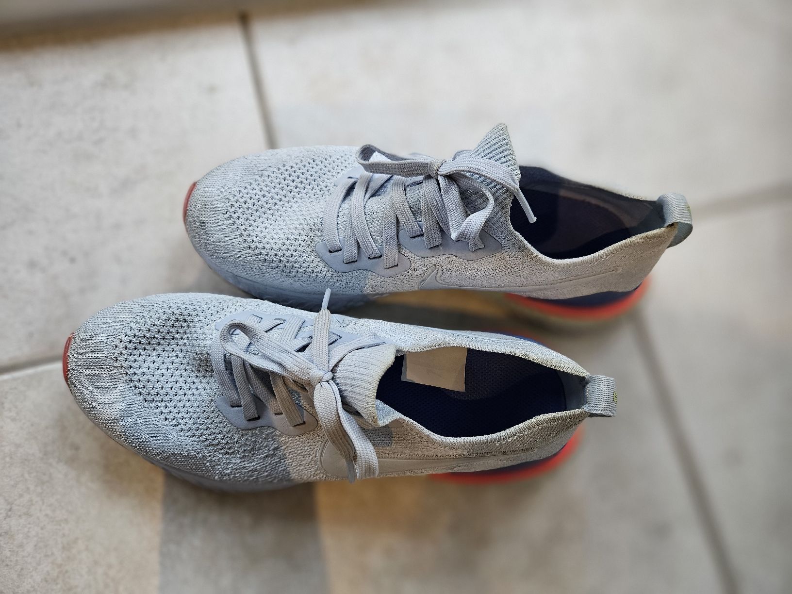 Nike Scarpe da donna: Nike Epic React Schuhe – Usato da Saland venduto da Rose0109 1