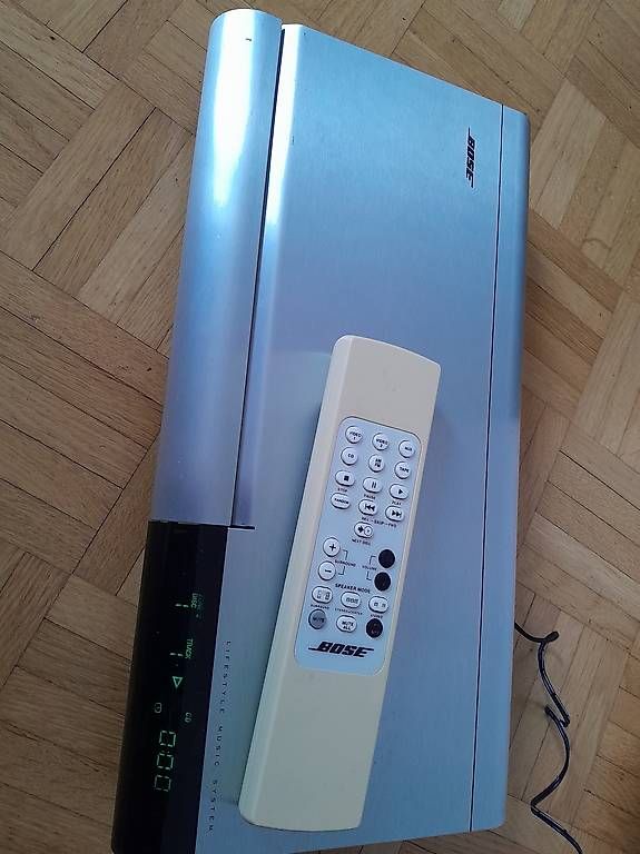 Console: Bose CD20 avec telecommande – Usato da Lausanne venduto da EdwinBOSU 2