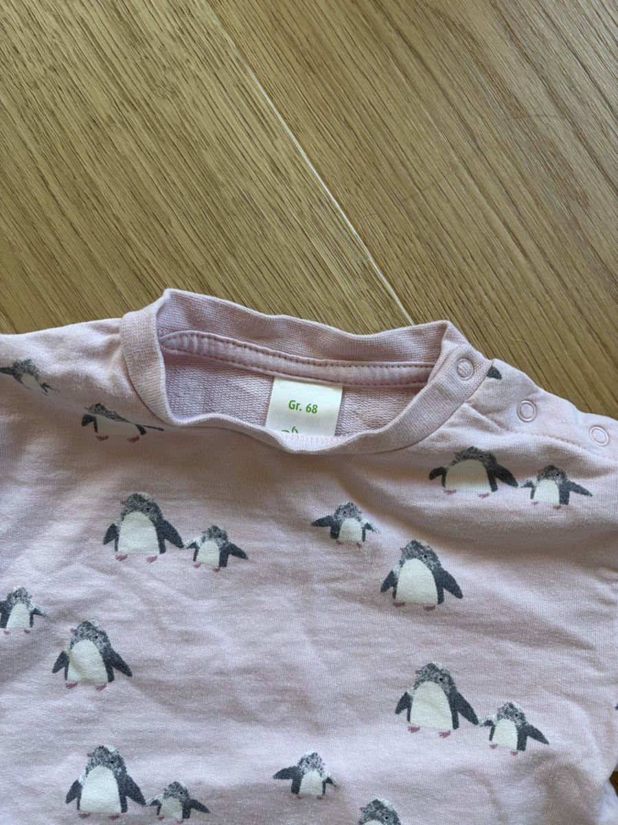 Pullover & Sweatshirts: Pullover Baumwolle Gr. 68, Baby Pinguine – Gebraucht aus Hagenbuch ZH von LisaChristine 1
